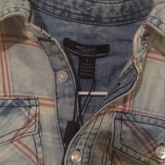 Silver jeans co. Toddler distressed shirt - Picture 2 of 8